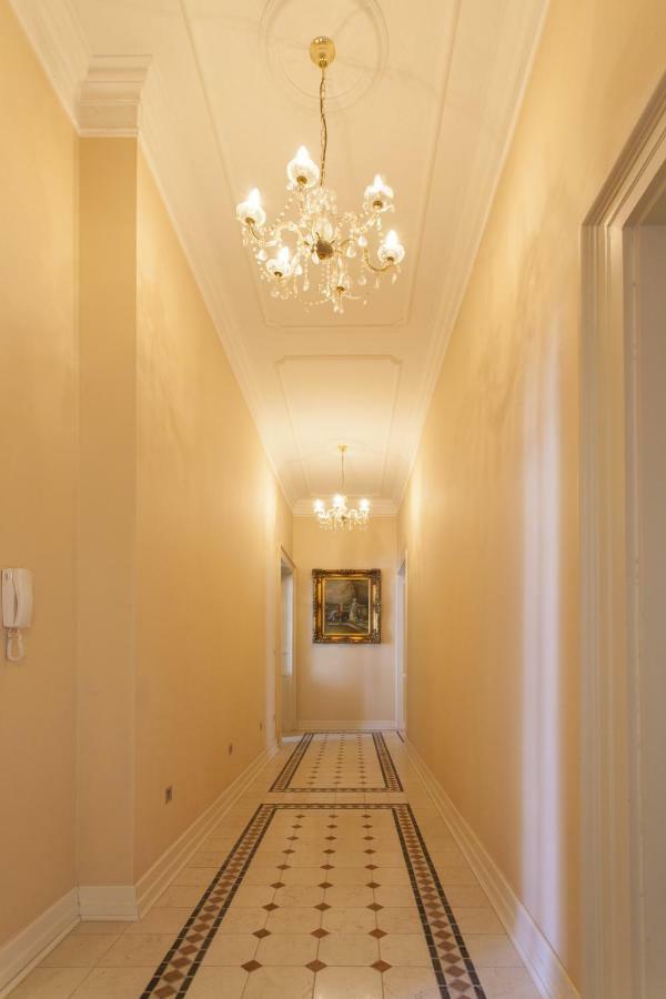 Filip'S Palace Luxurious Apartment 卢布尔雅那 外观 照片