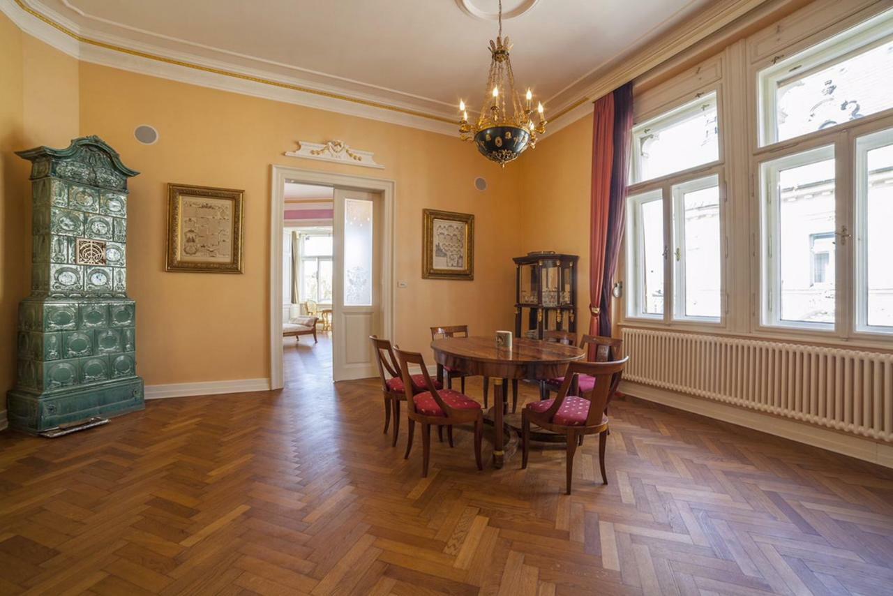 Filip'S Palace Luxurious Apartment 卢布尔雅那 外观 照片