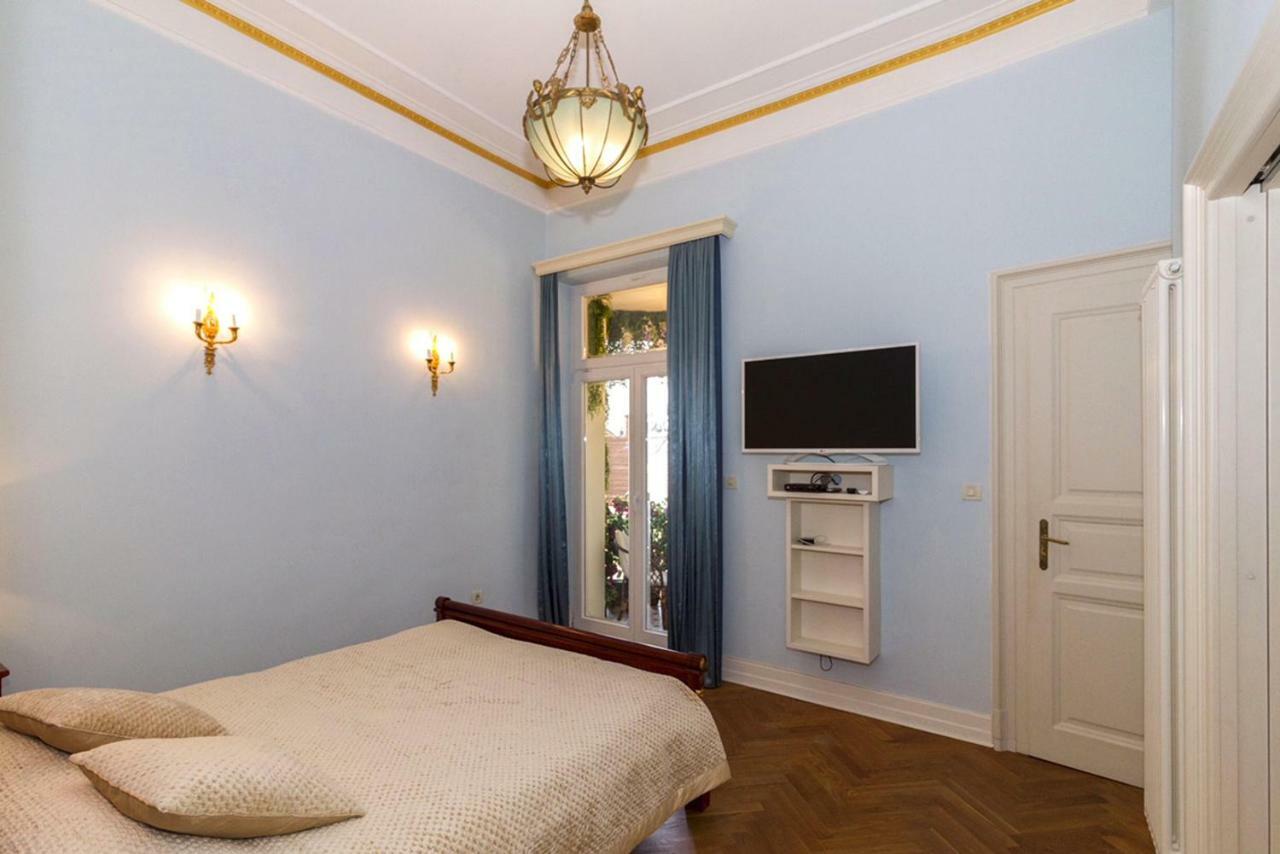 Filip'S Palace Luxurious Apartment 卢布尔雅那 外观 照片