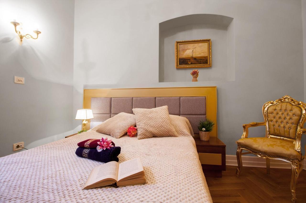Filip'S Palace Luxurious Apartment 卢布尔雅那 外观 照片